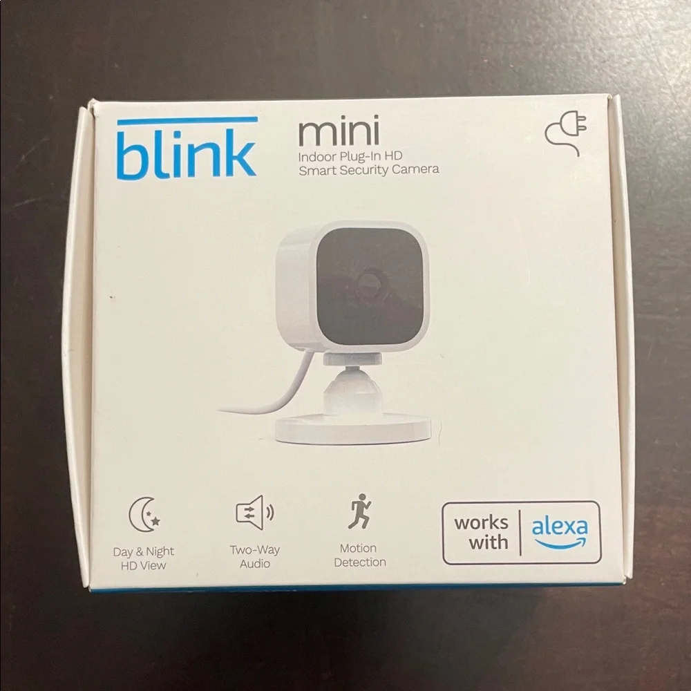 NIB Blink Mini Indoor Plug-In HD Smart Security Camera